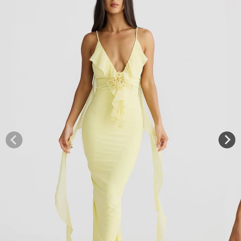 Elegant Yellow Ruffle Maxi Dress